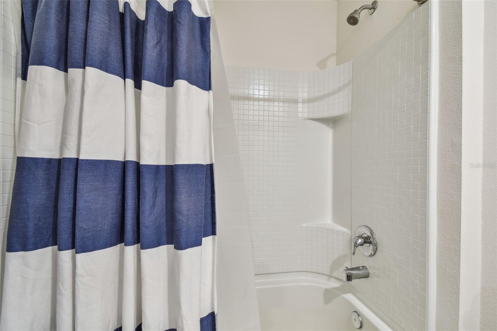 Listing photo id 31 for 36673 Spanish Rose Drive
