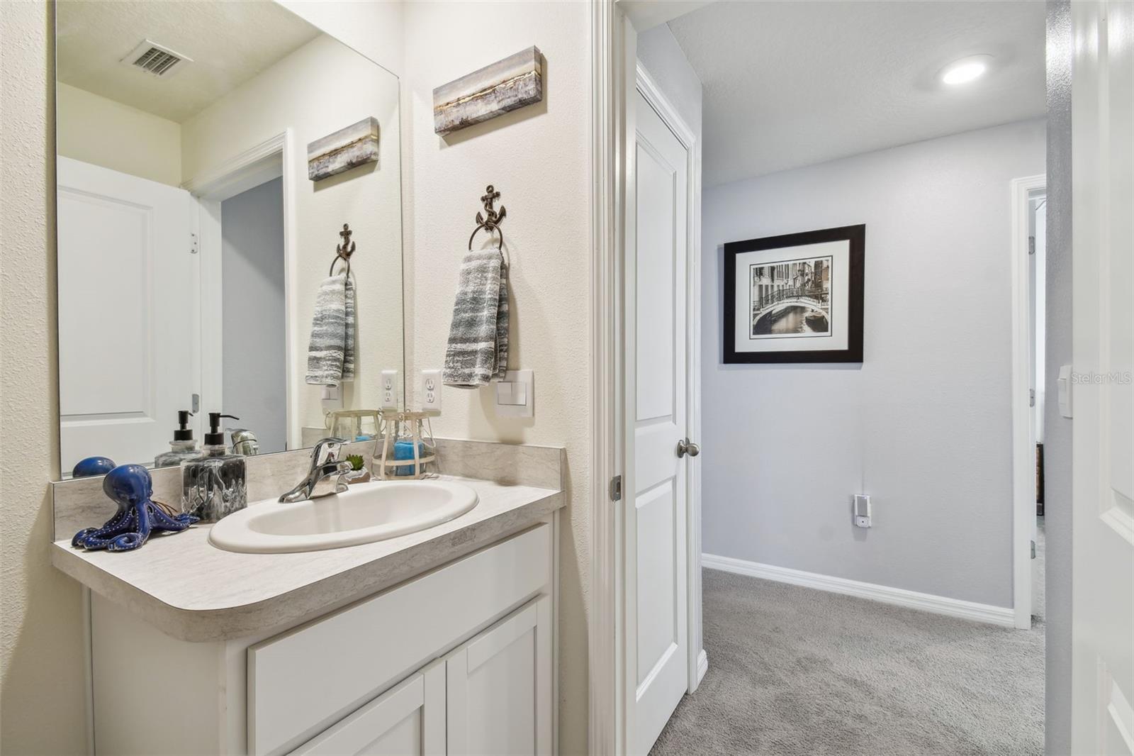 Listing photo id 32 for 36673 Spanish Rose Drive