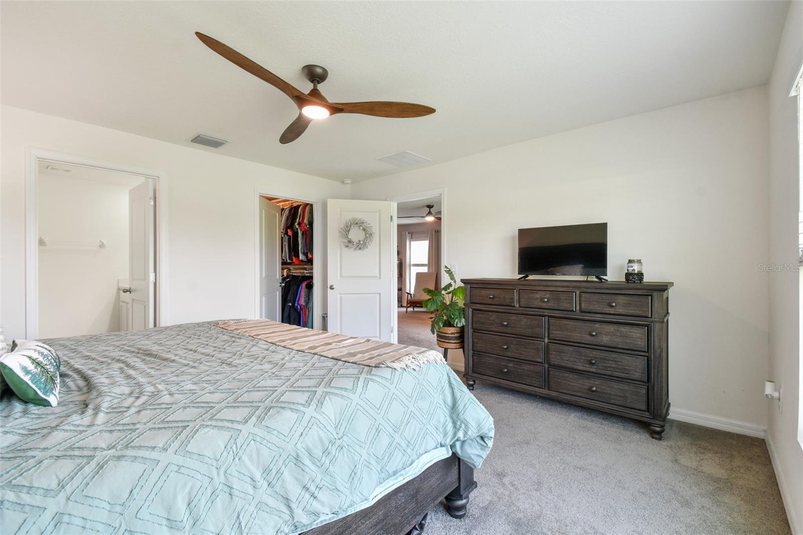 Listing photo id 39 for 36673 Spanish Rose Drive