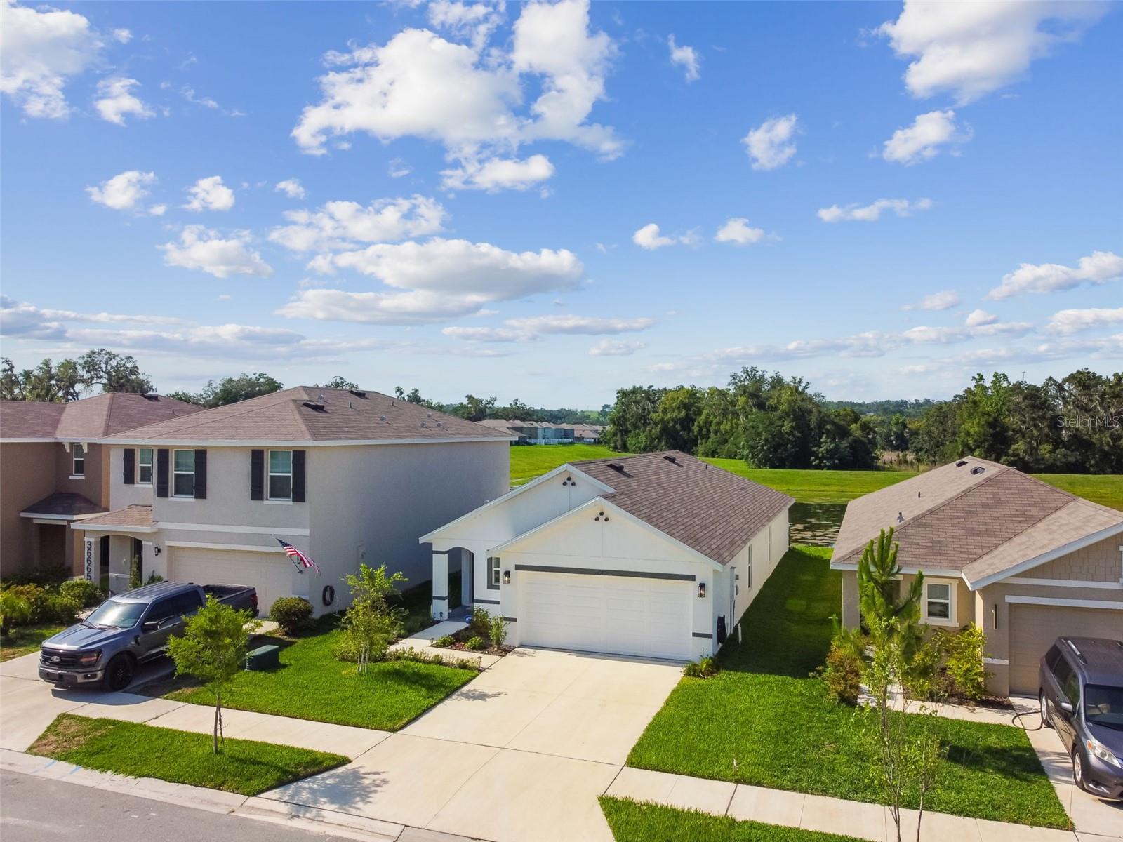 Listing photo id 67 for 36673 Spanish Rose Drive