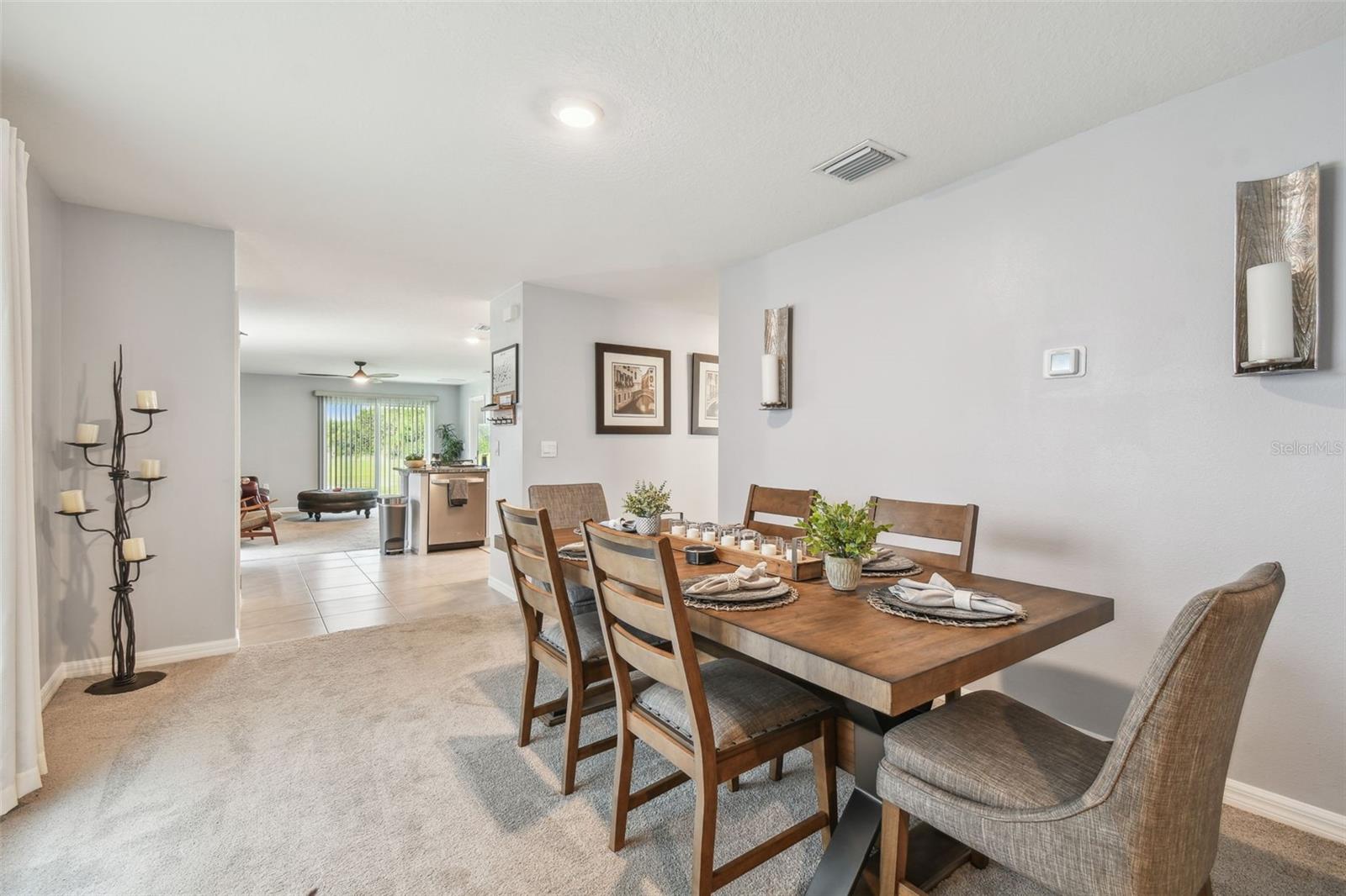 Listing photo id 5 for 36673 Spanish Rose Drive