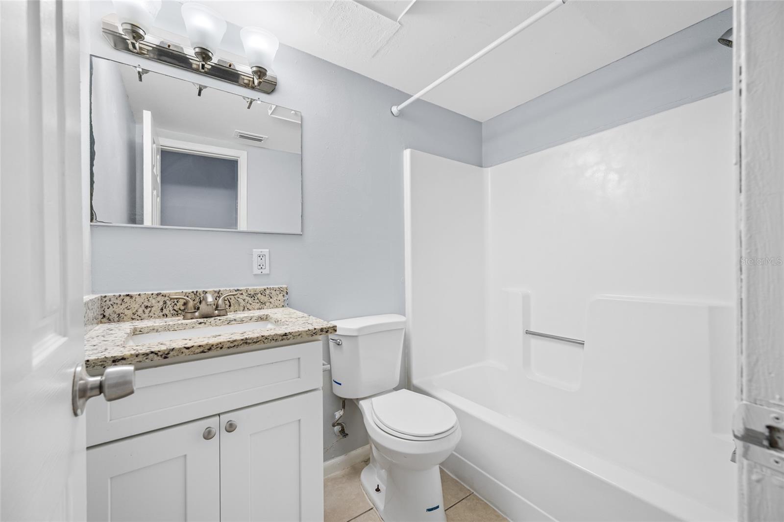 Image 16 of 18 For 5113 Nebraska Avenue C1