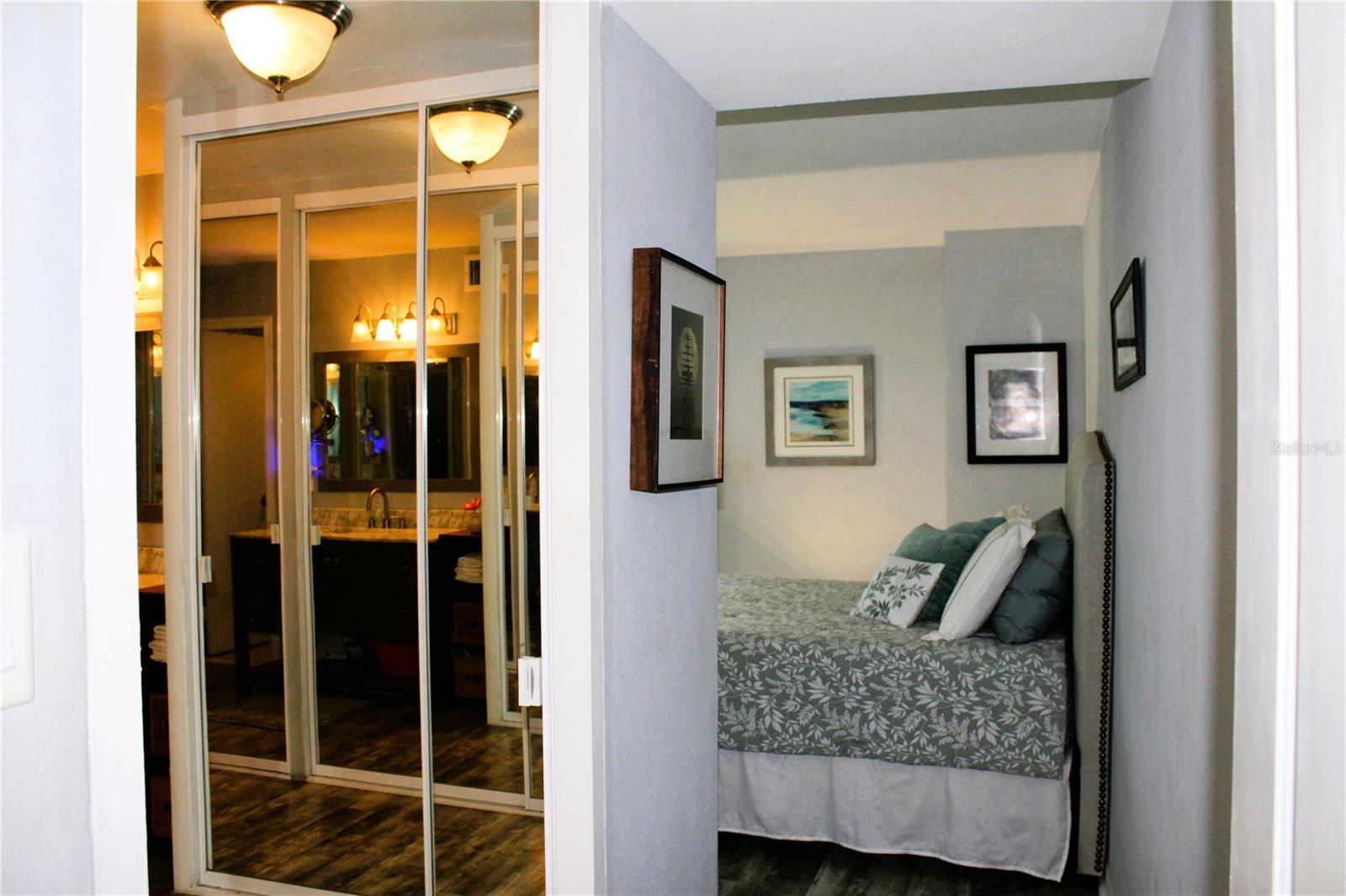 Image 26 of 56 For 7200 Sunshine Skyway Lane S 2e