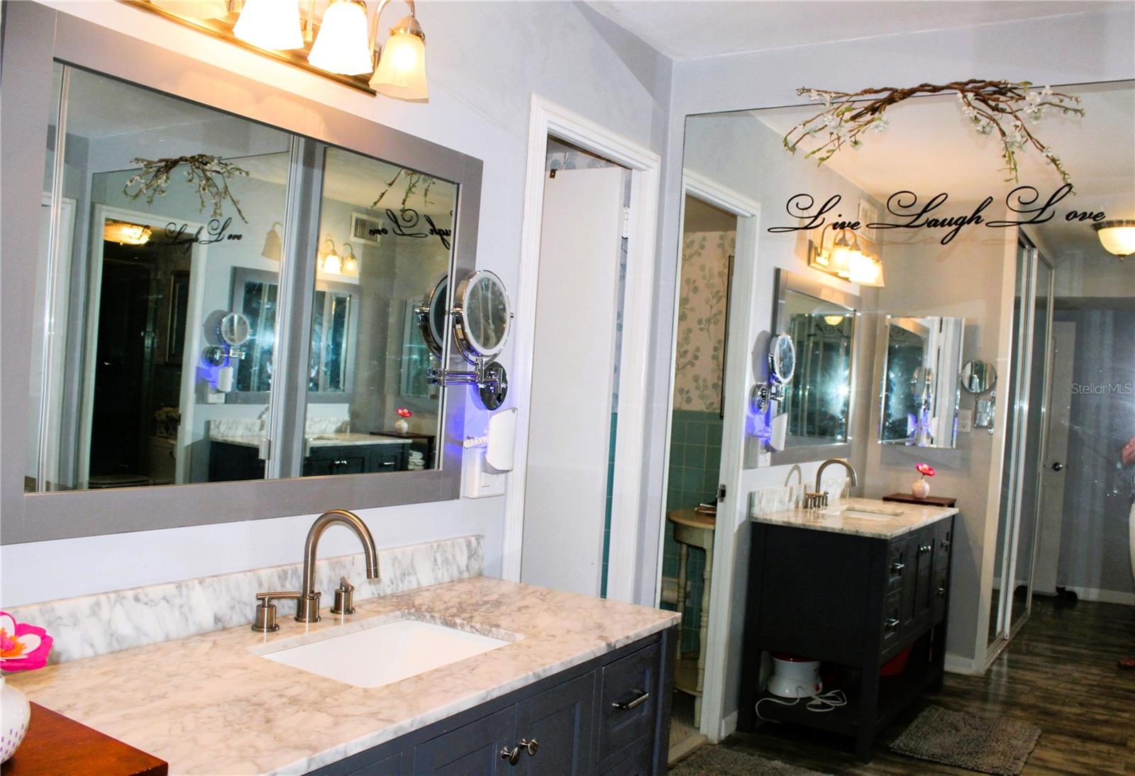 Image 27 of 56 For 7200 Sunshine Skyway Lane S 2e