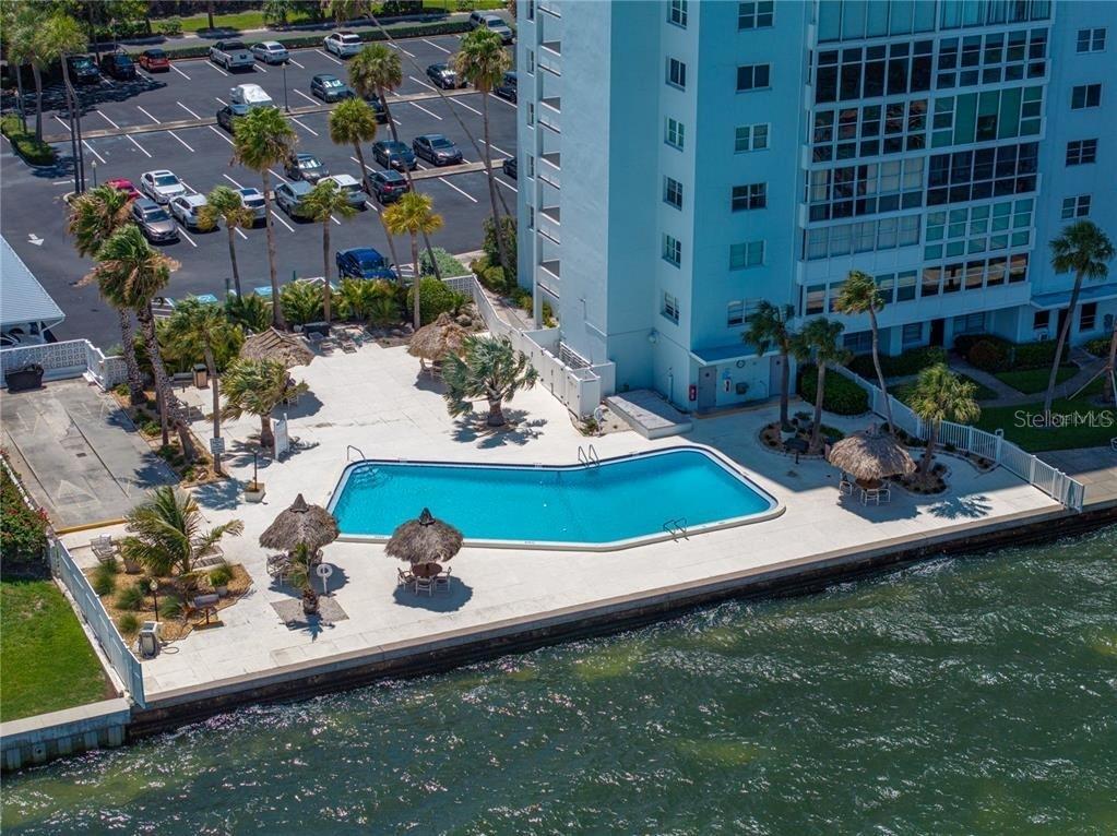 Image 38 of 56 For 7200 Sunshine Skyway Lane S 2e