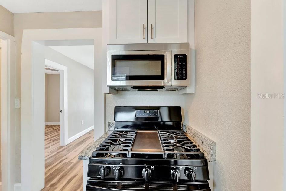 Image 10 of 24 For 828 22nd Avenue N Apt. 1-2