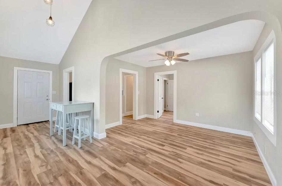 Image 3 of 24 For 828 22nd Avenue N Apt. 1-2