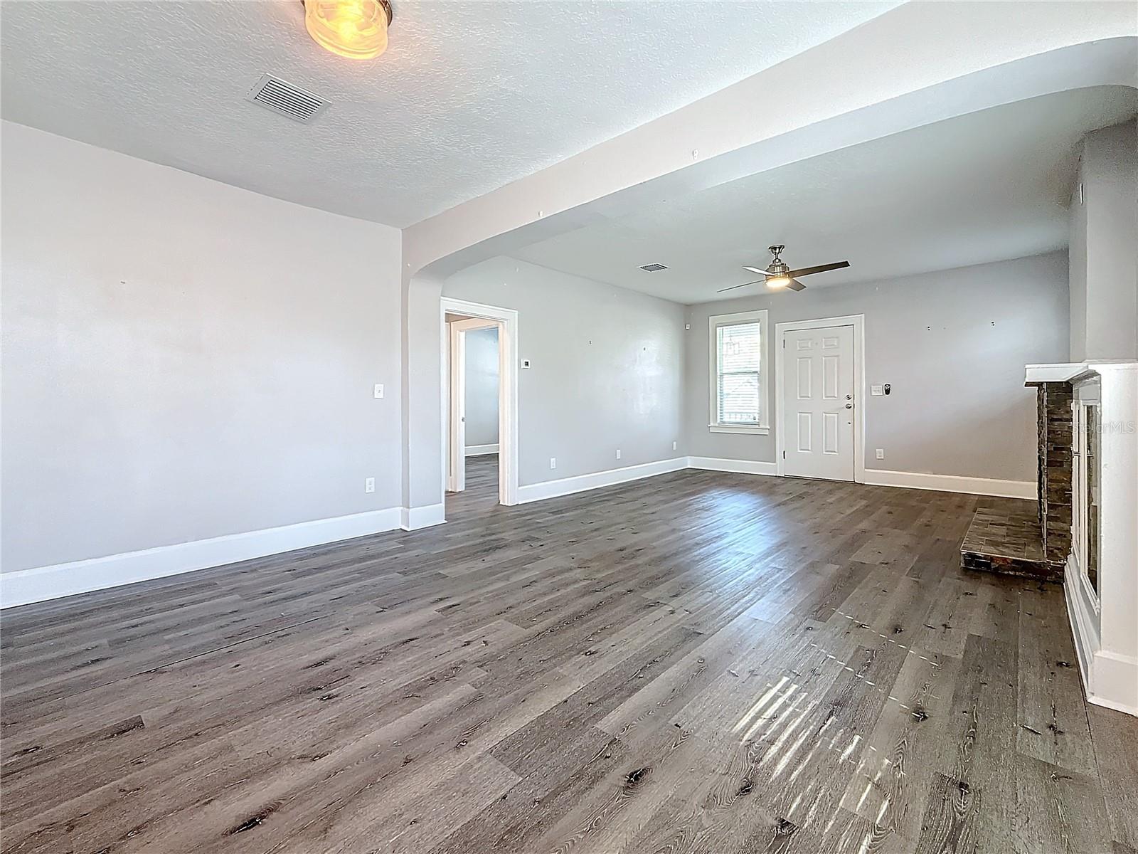 Image 16 of 58 For 2111 26th Street S