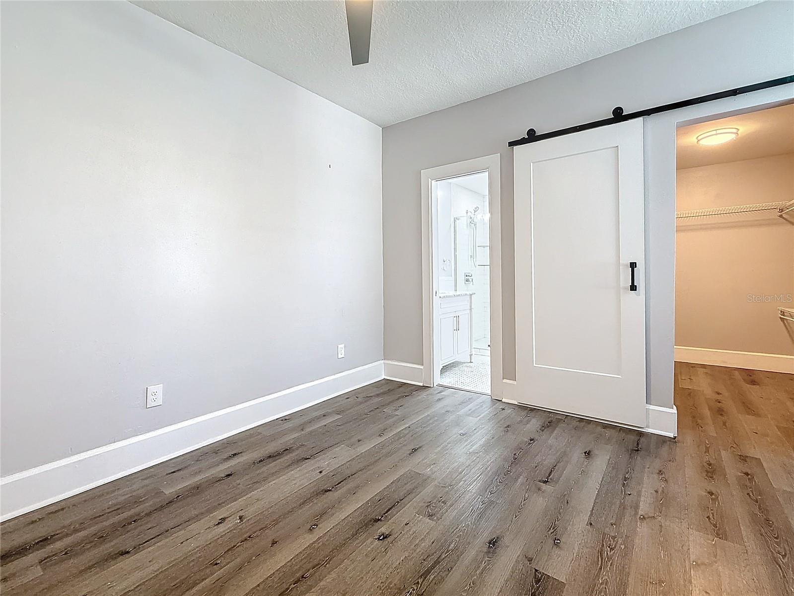 Image 24 of 58 For 2111 26th Street S