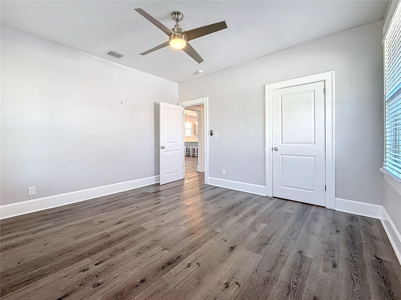 Image 30 of 58 For 2111 26th Street S