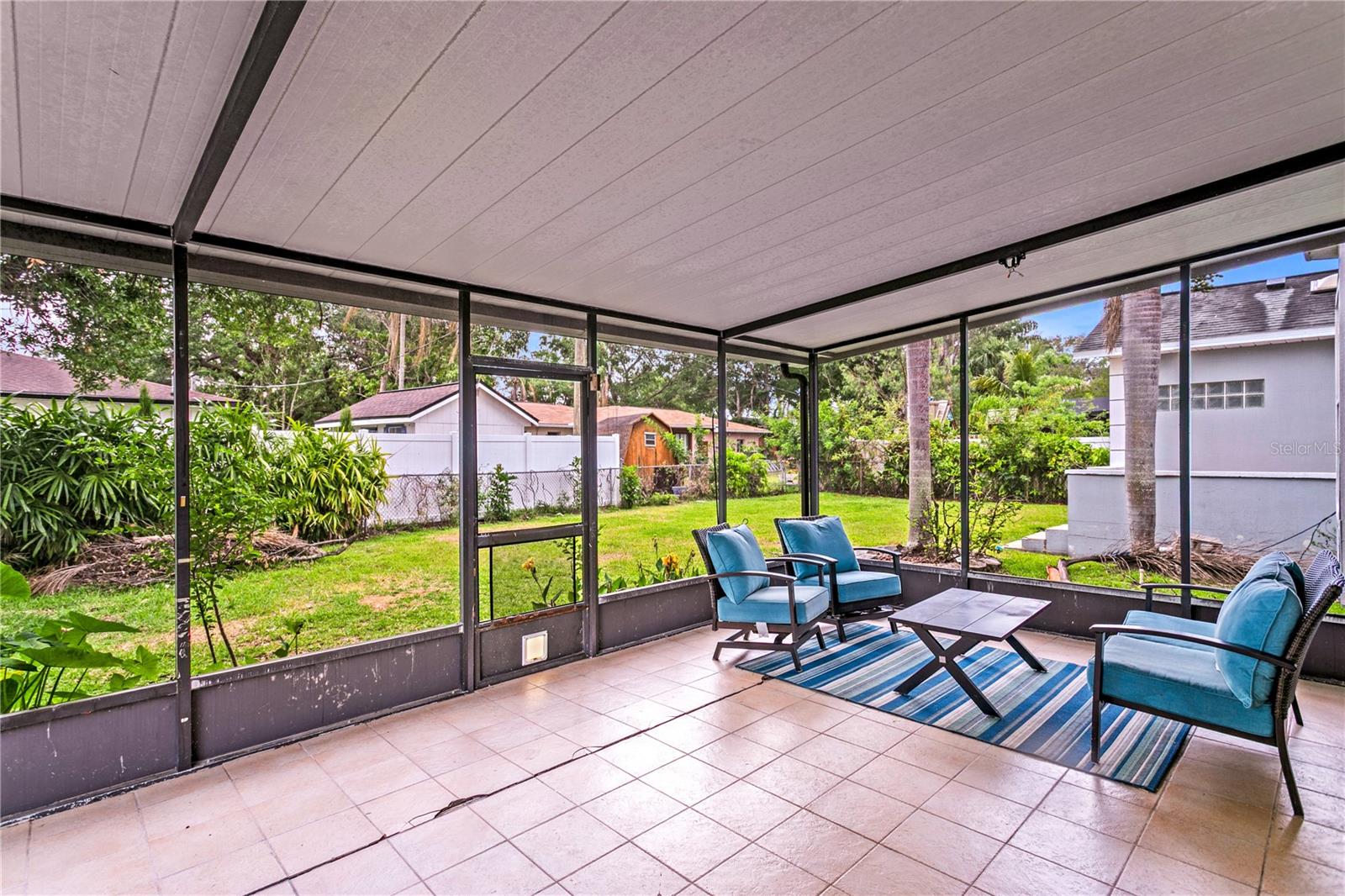 Image 20 of 54 For 493 Lucerne Avenue