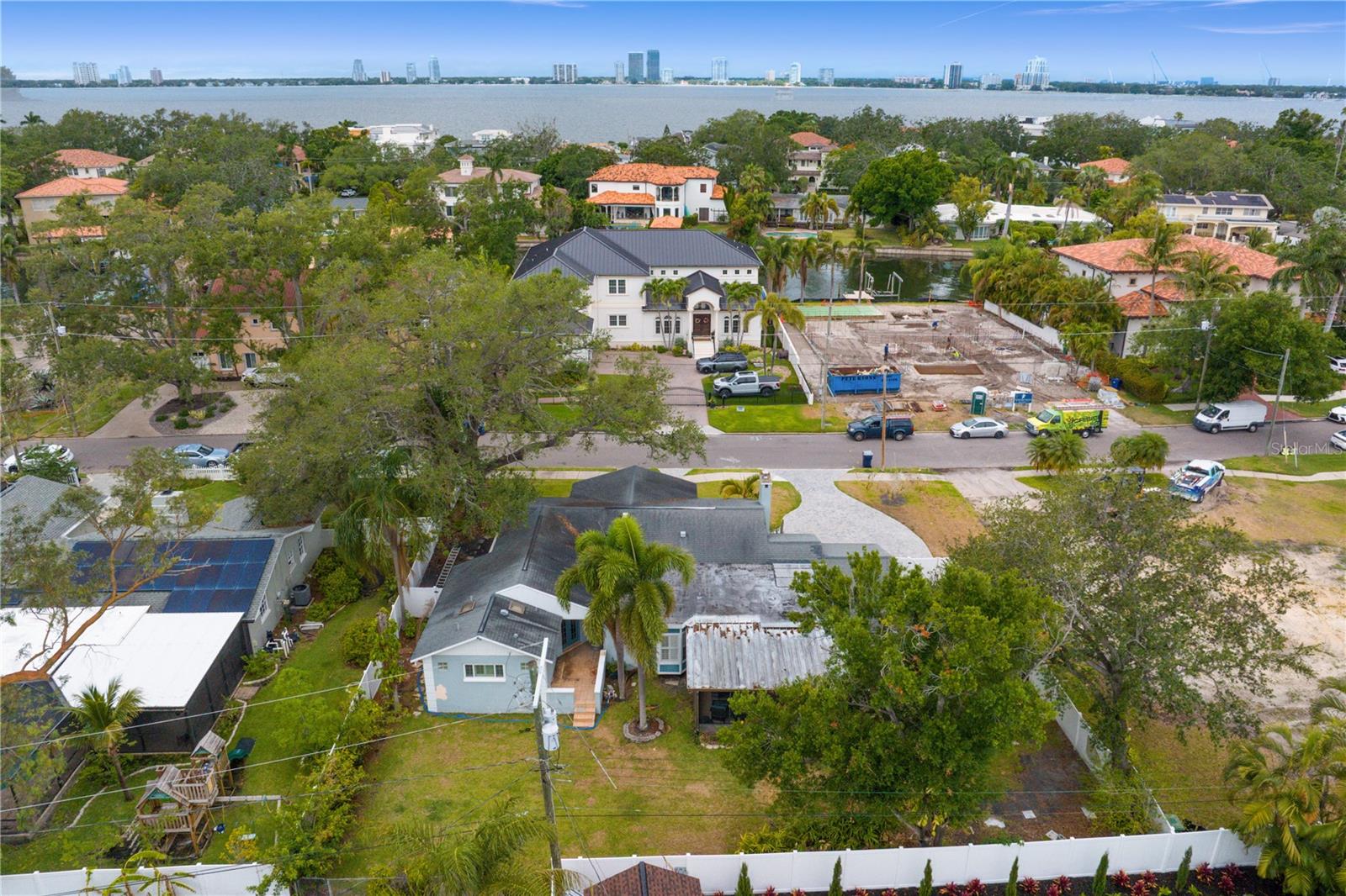 Image 48 of 54 For 493 Lucerne Avenue