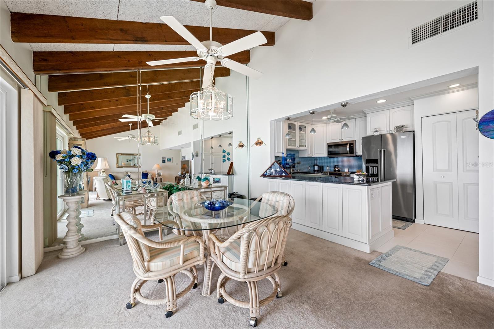 Image 11 of 37 For 1351 Gulf Boulevard 209
