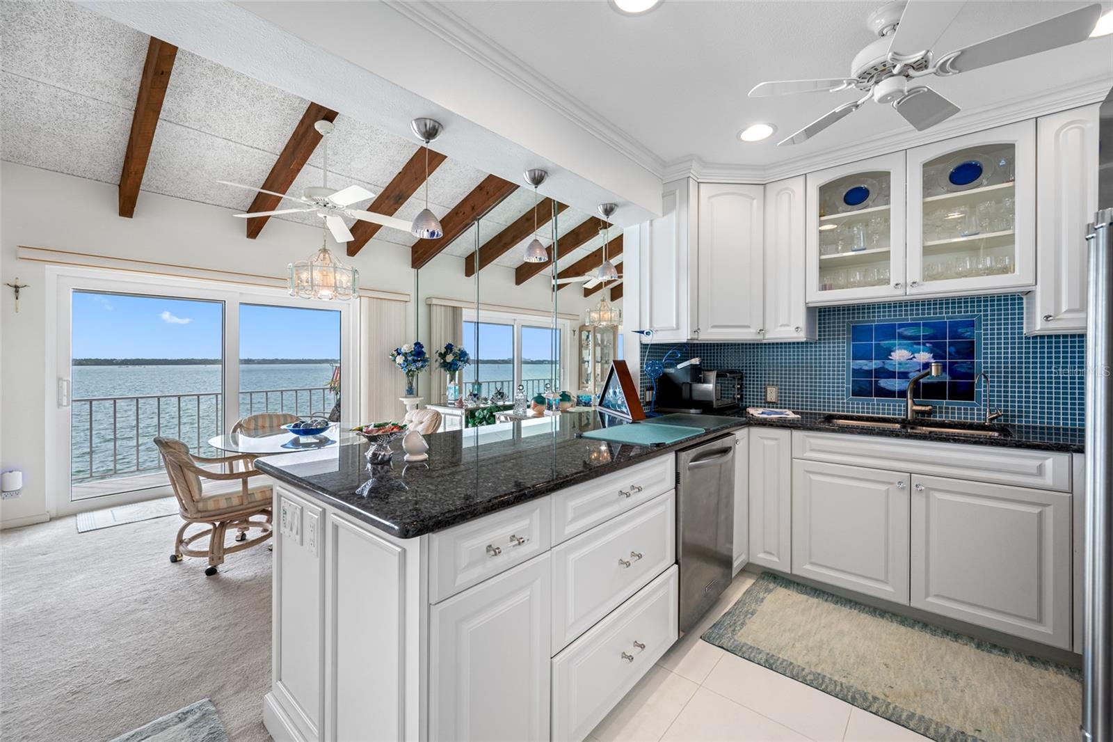 Image 14 of 37 For 1351 Gulf Boulevard 209
