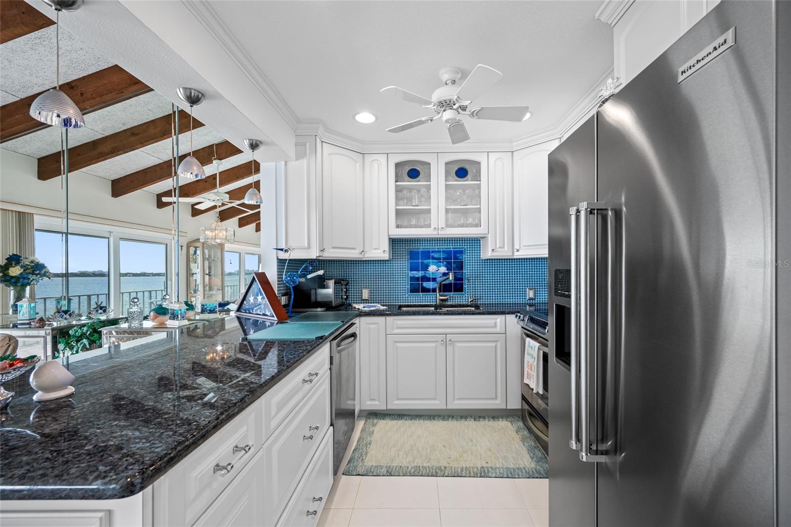 Image 16 of 37 For 1351 Gulf Boulevard 209