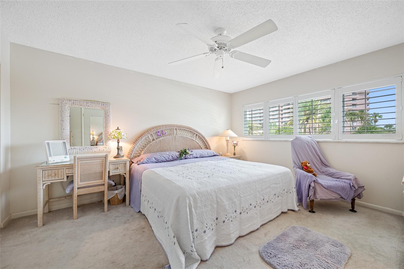 Image 18 of 37 For 1351 Gulf Boulevard 209