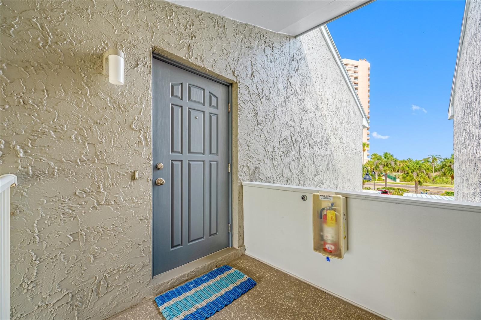 Image 6 of 37 For 1351 Gulf Boulevard 209