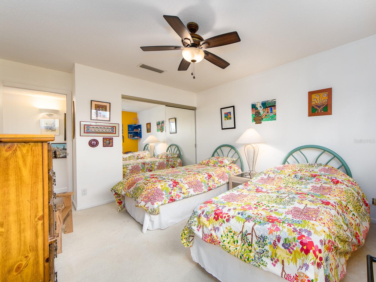 Image 21 of 56 For 1301 Gulf Boulevard 210