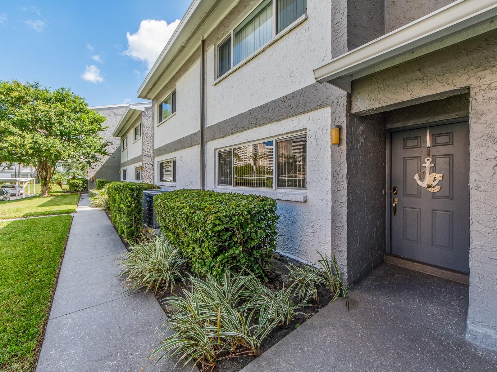 Image 3 of 56 For 1301 Gulf Boulevard 210