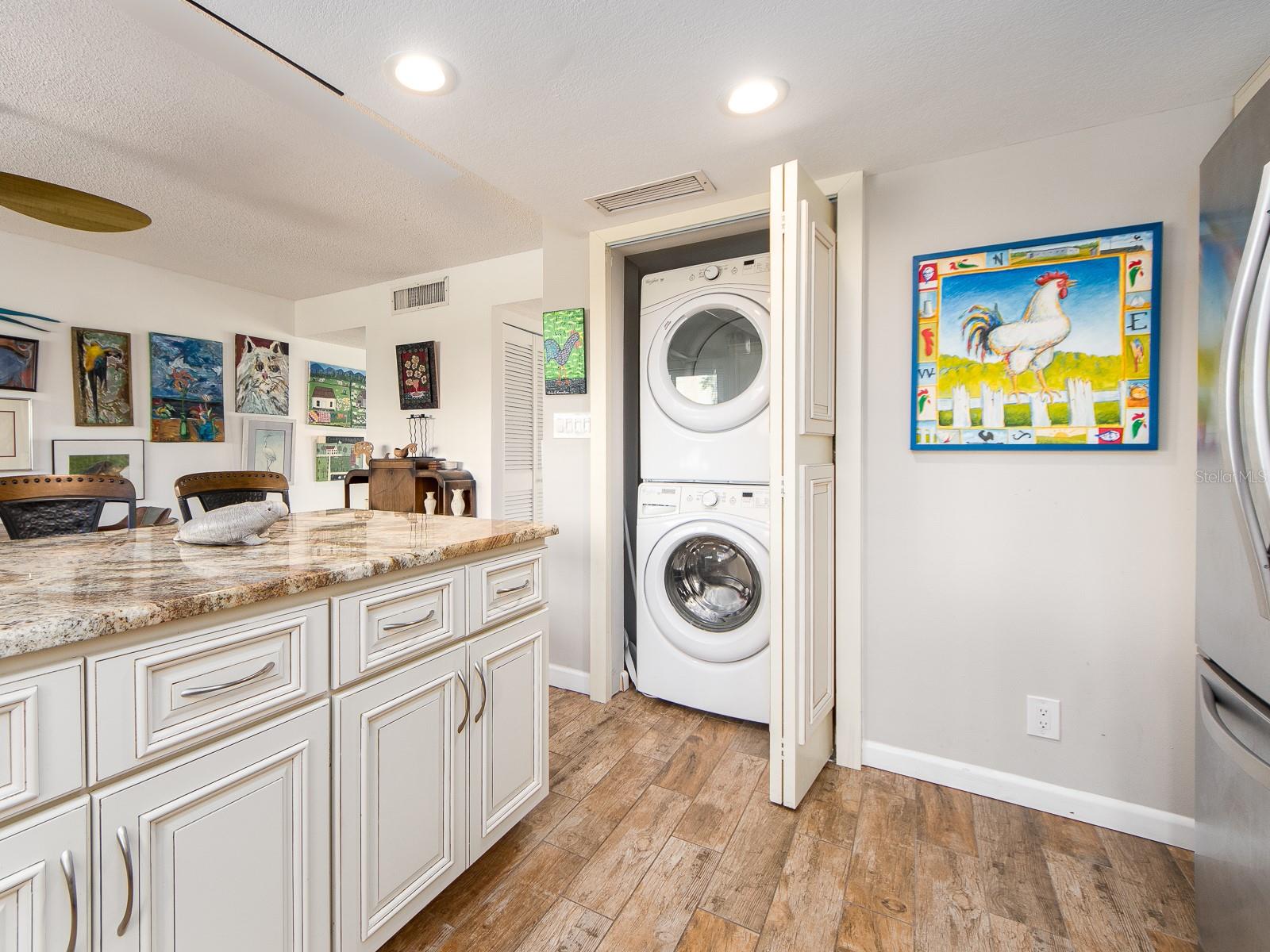 Image 6 of 56 For 1301 Gulf Boulevard 210