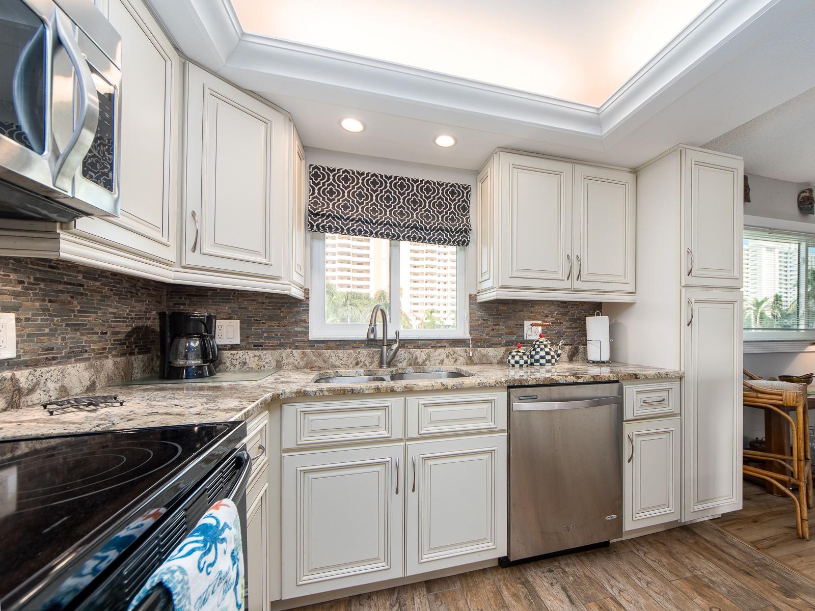 Image 8 of 56 For 1301 Gulf Boulevard 210