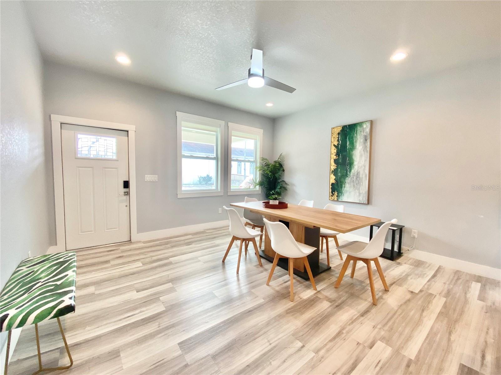 Image 6 of 14 For 2510 17th Avenue