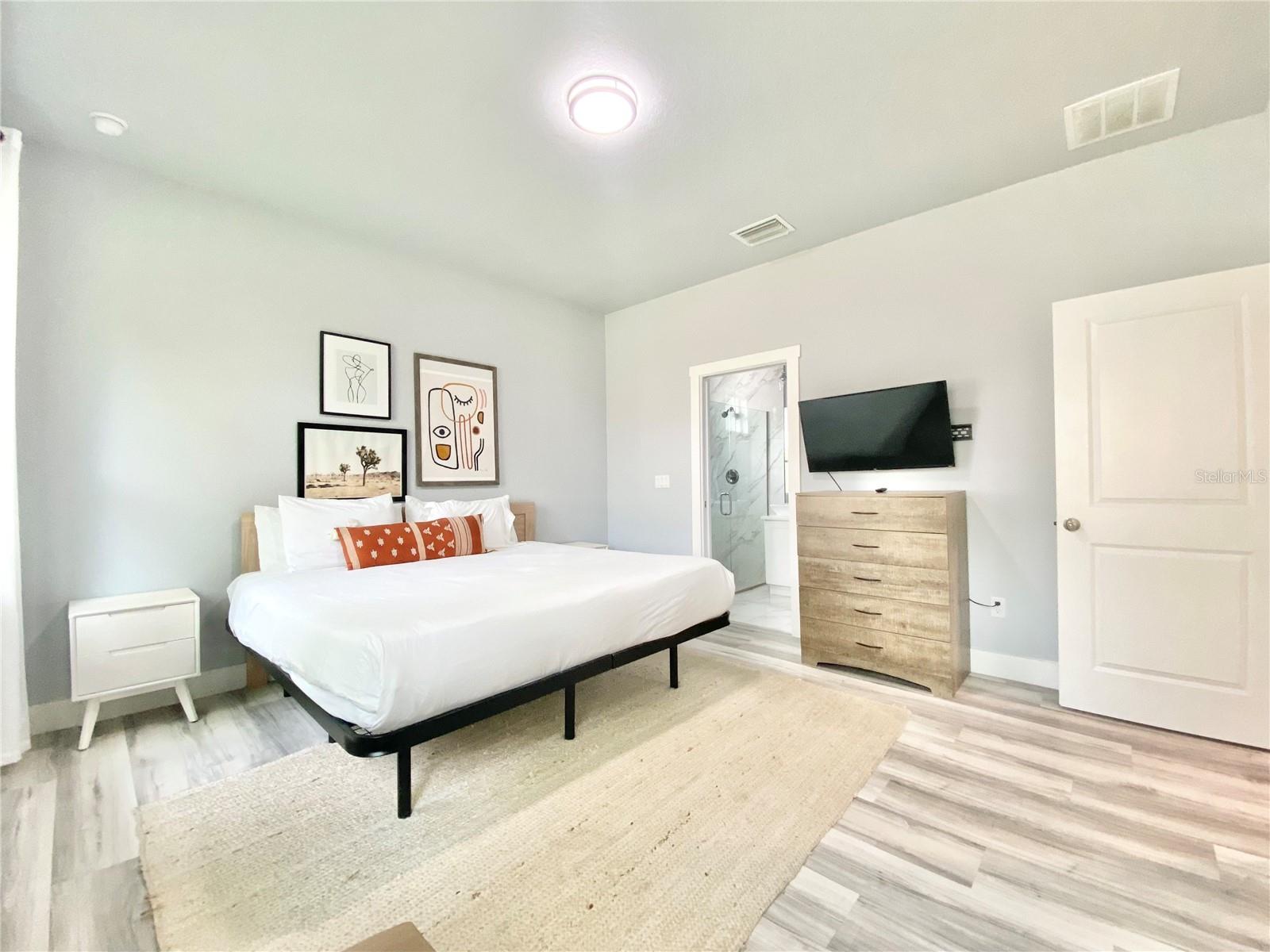 Image 7 of 14 For 2510 17th Avenue