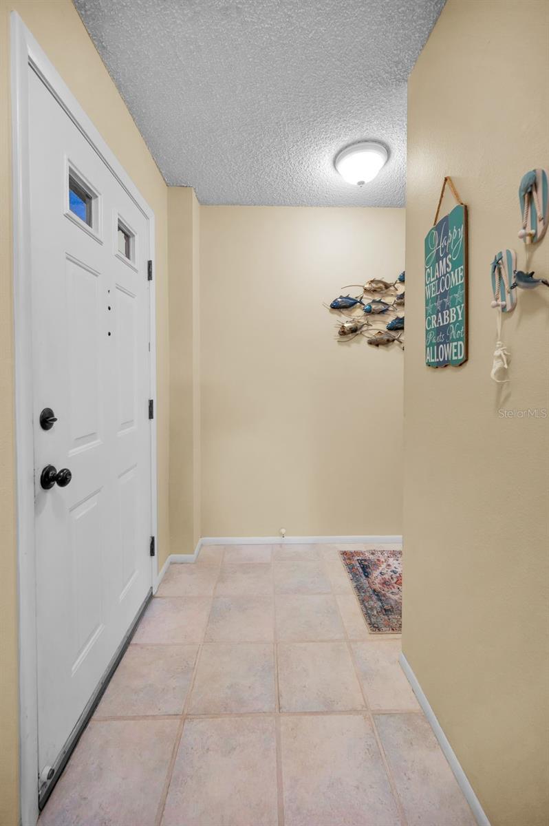 Image 10 of 75 For 6190 80th Street N 411