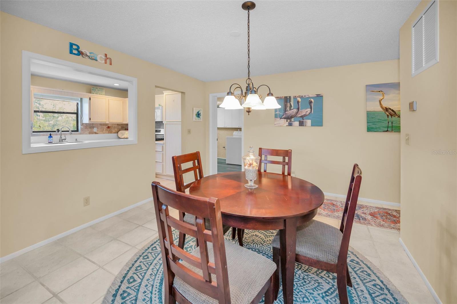 Image 12 of 75 For 6190 80th Street N 411