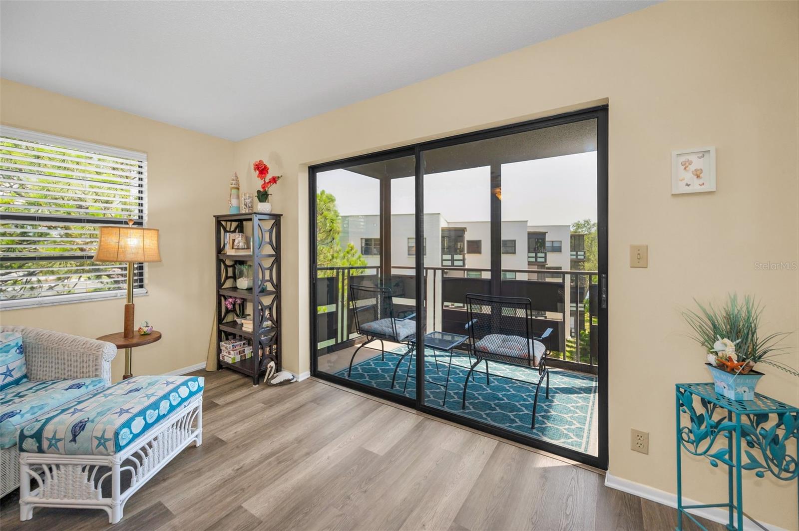 Image 26 of 75 For 6190 80th Street N 411