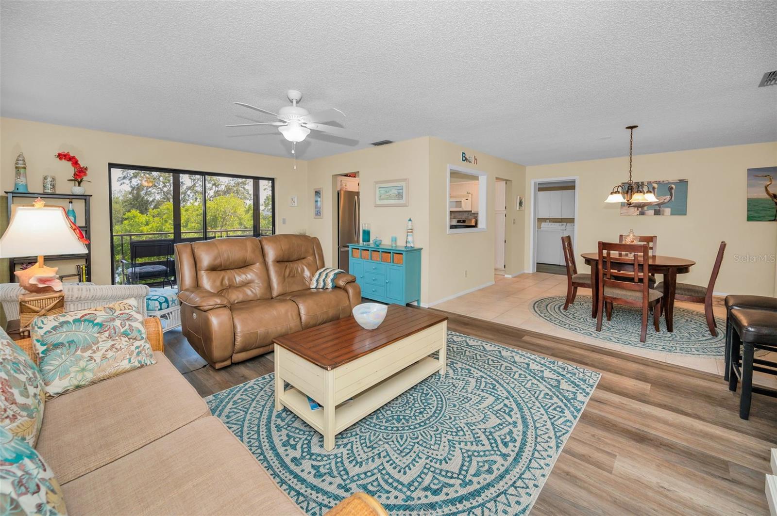 Image 4 of 75 For 6190 80th Street N 411