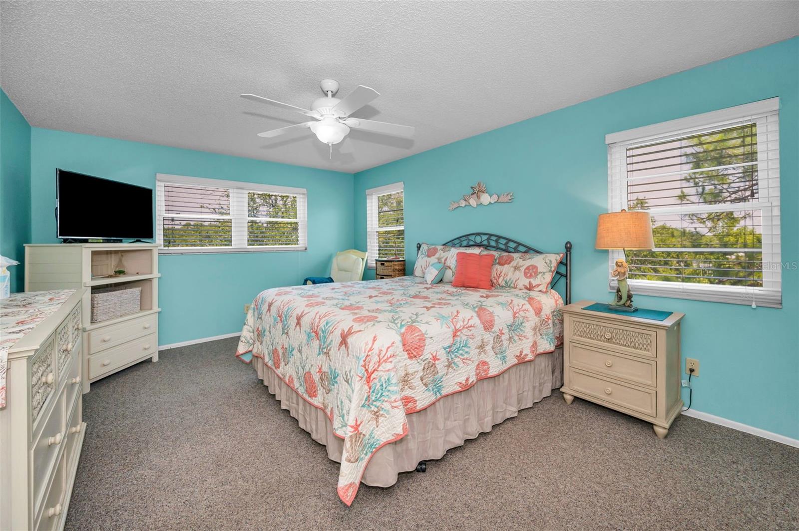 Image 5 of 75 For 6190 80th Street N 411