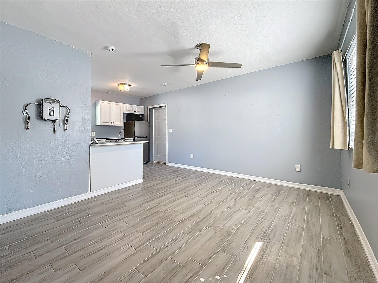 Image 6 of 19 For 2111 1-2 26th Street S