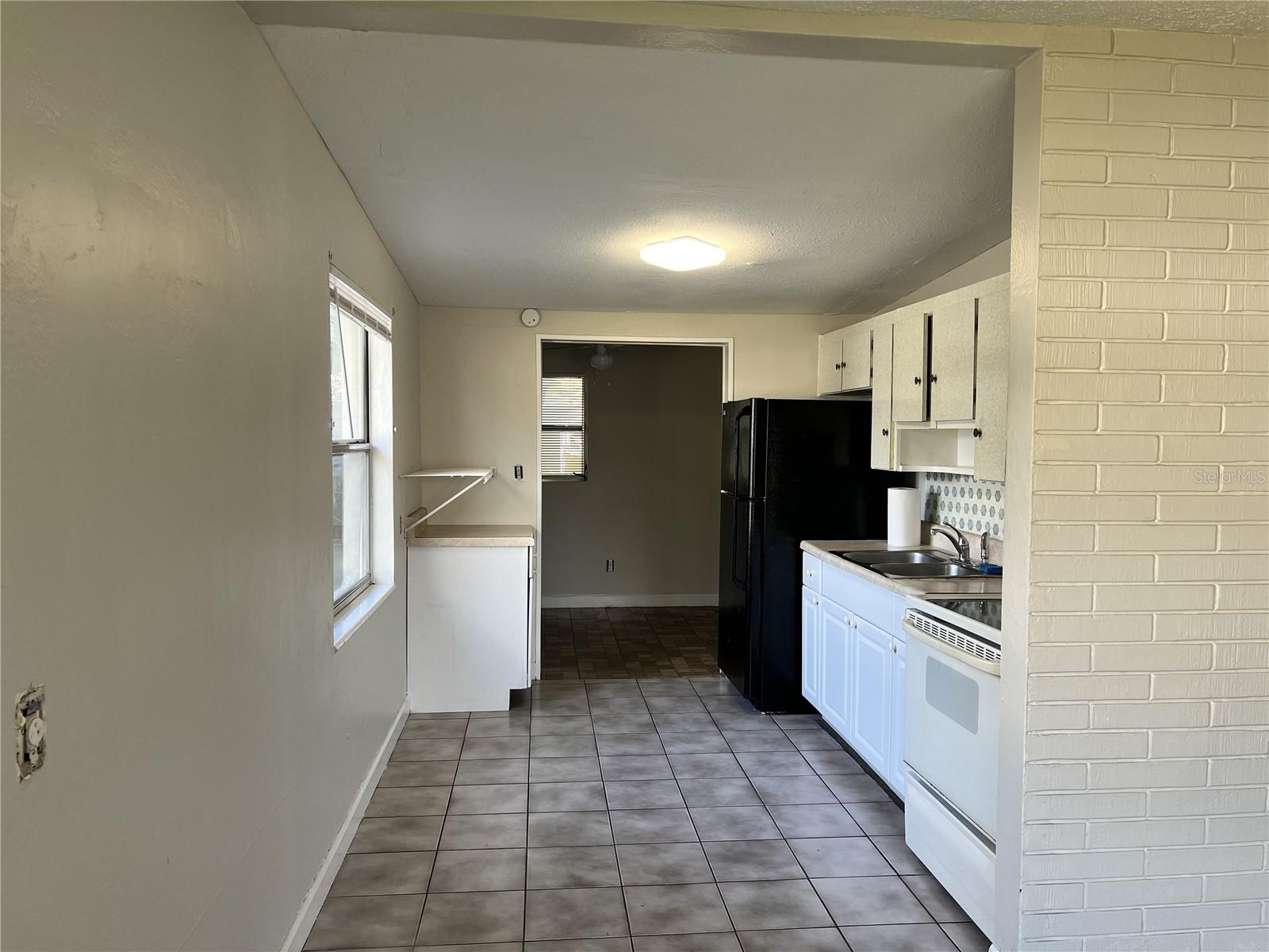 Image 5 of 13 For 3132 66th Avenue N