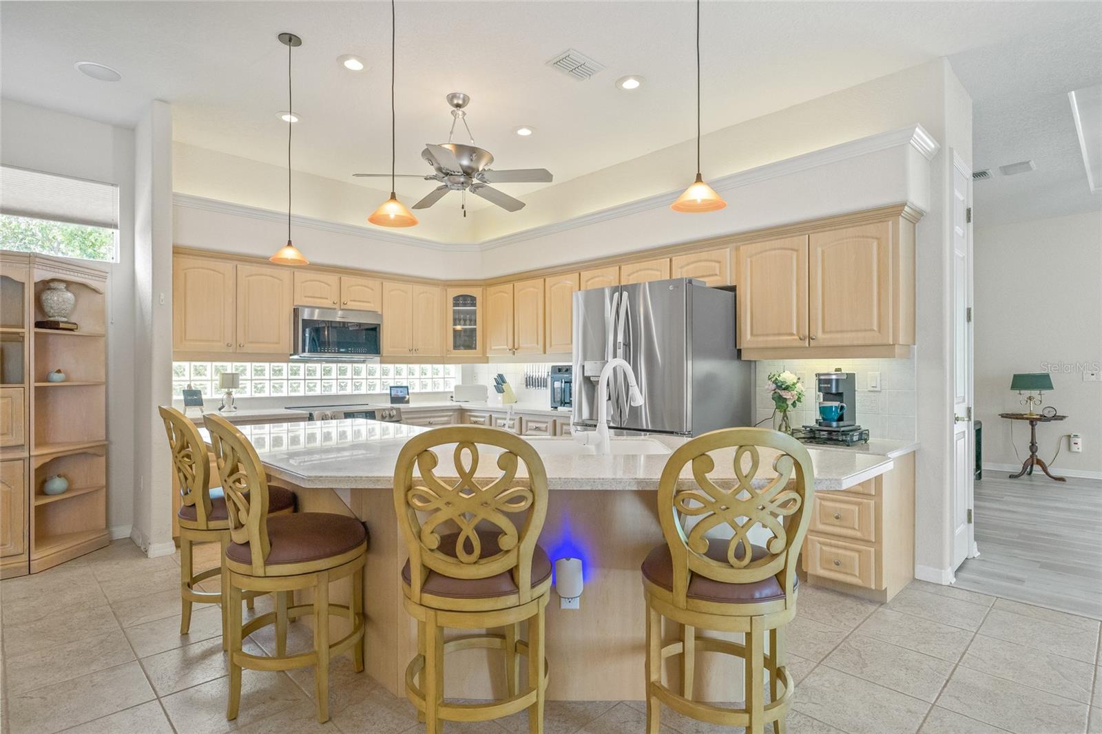 Image 16 of 65 For 7206 River Country Drive