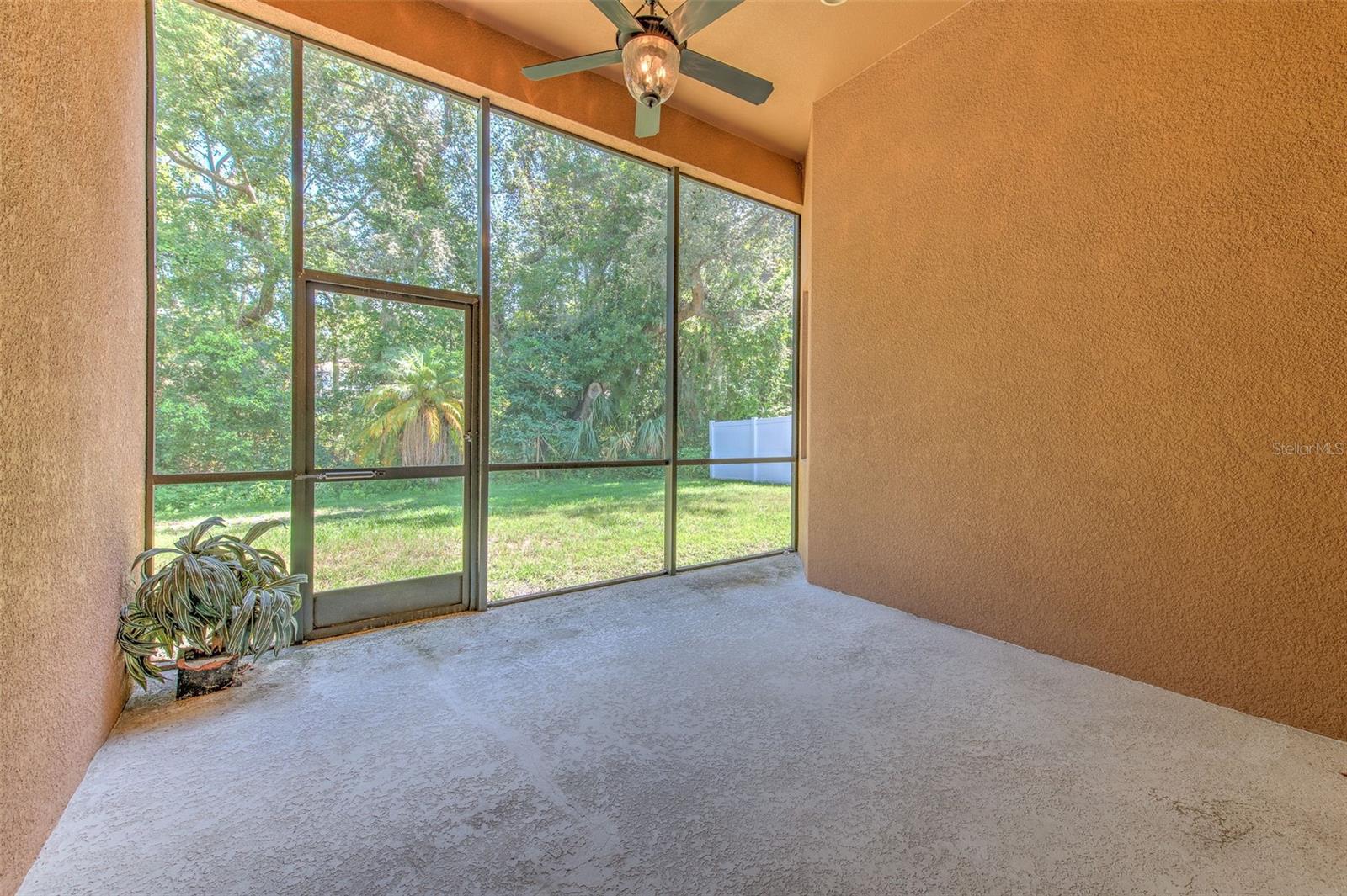 Image 41 of 50 For 10212 Holland Road