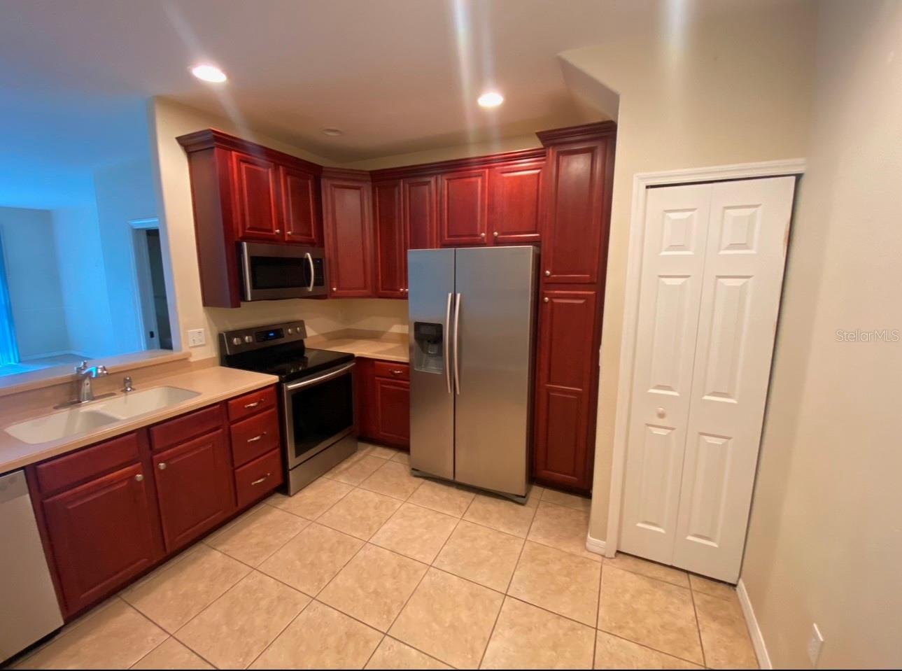 Image 9 of 24 For 10329 Willow Leaf Trail