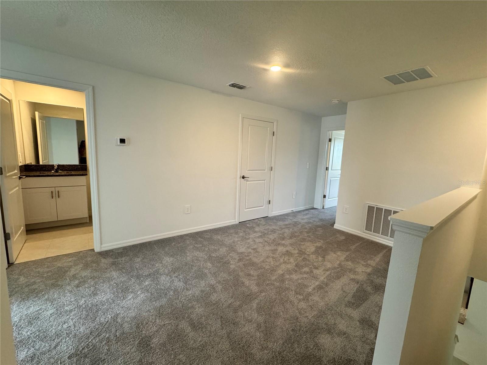 Image 12 of 31 For 11127 65th Terrace