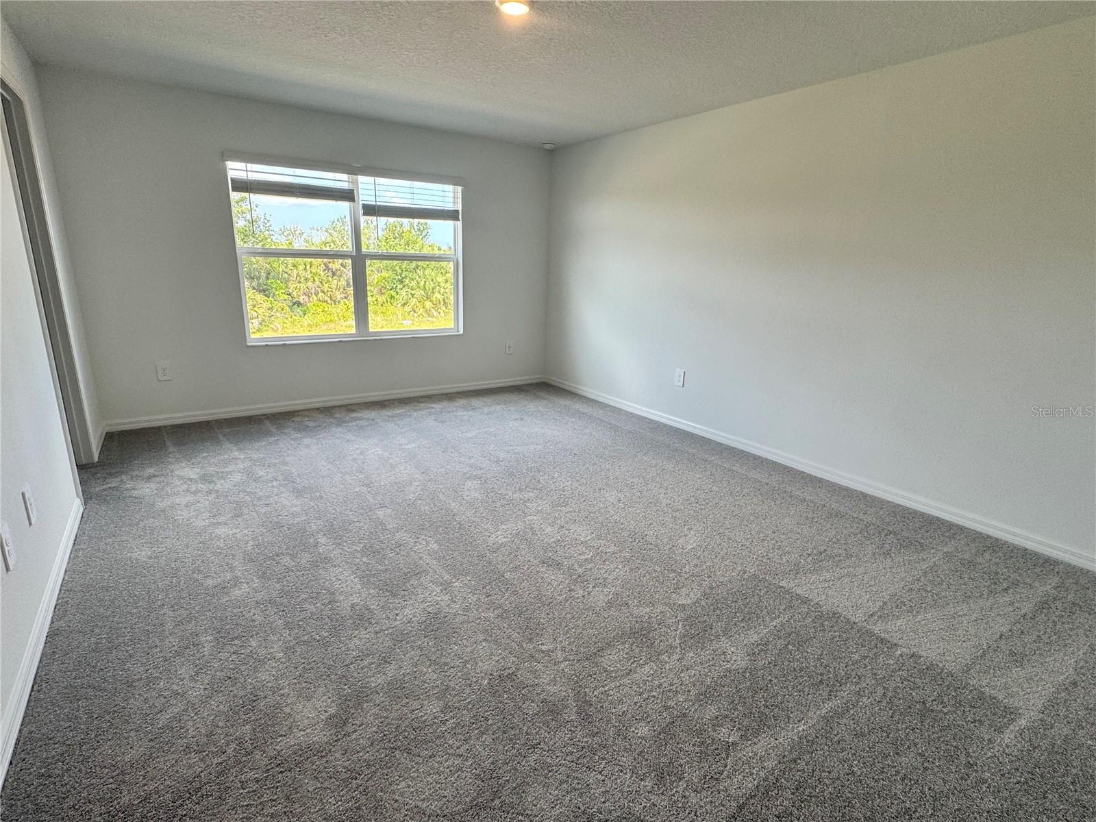 Image 18 of 31 For 11127 65th Terrace
