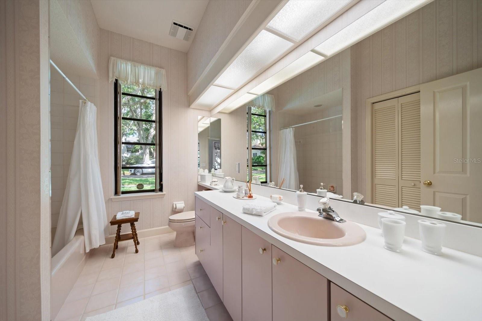 Image 25 of 64 For 2963 Cielo Circle N