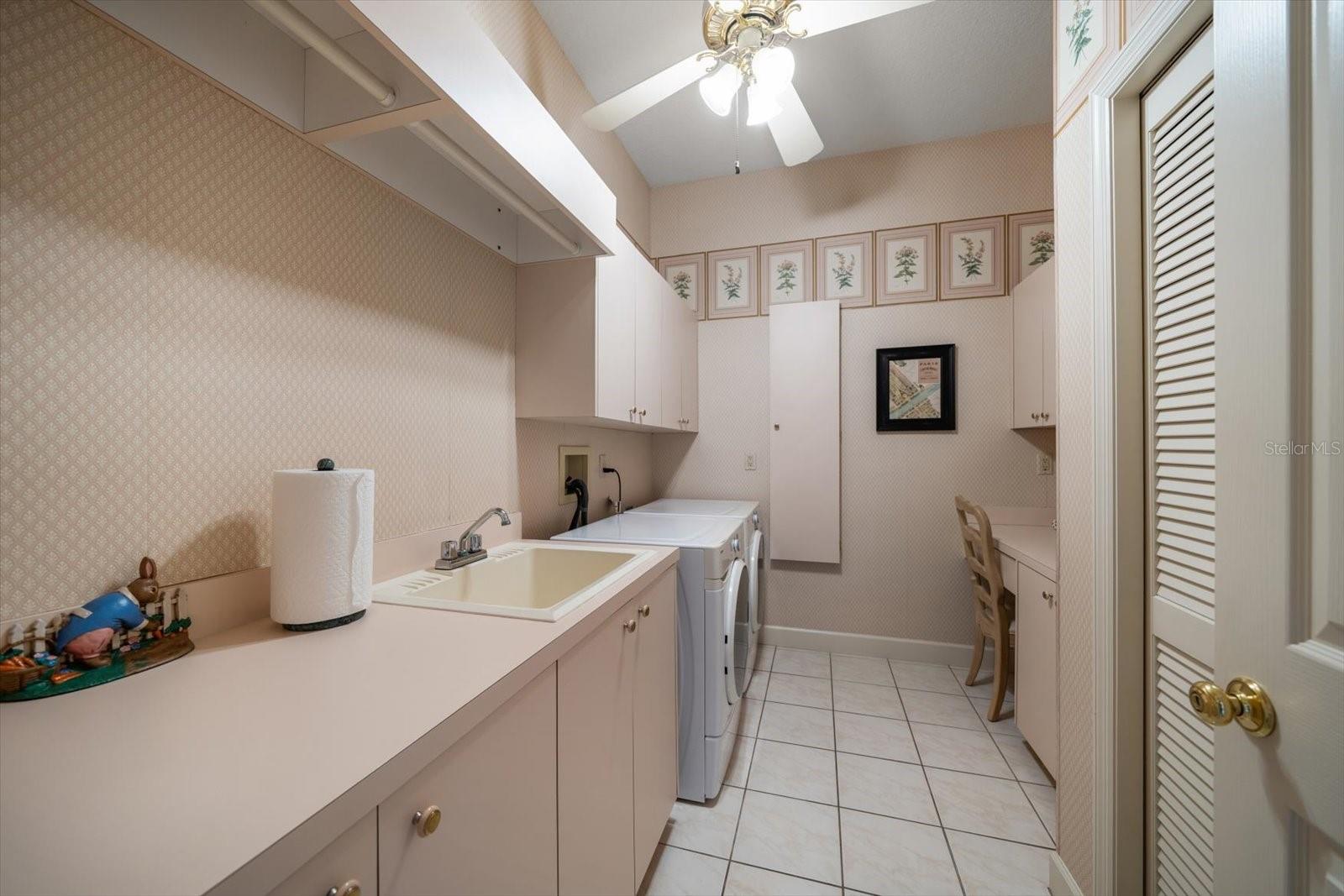 Image 39 of 64 For 2963 Cielo Circle N