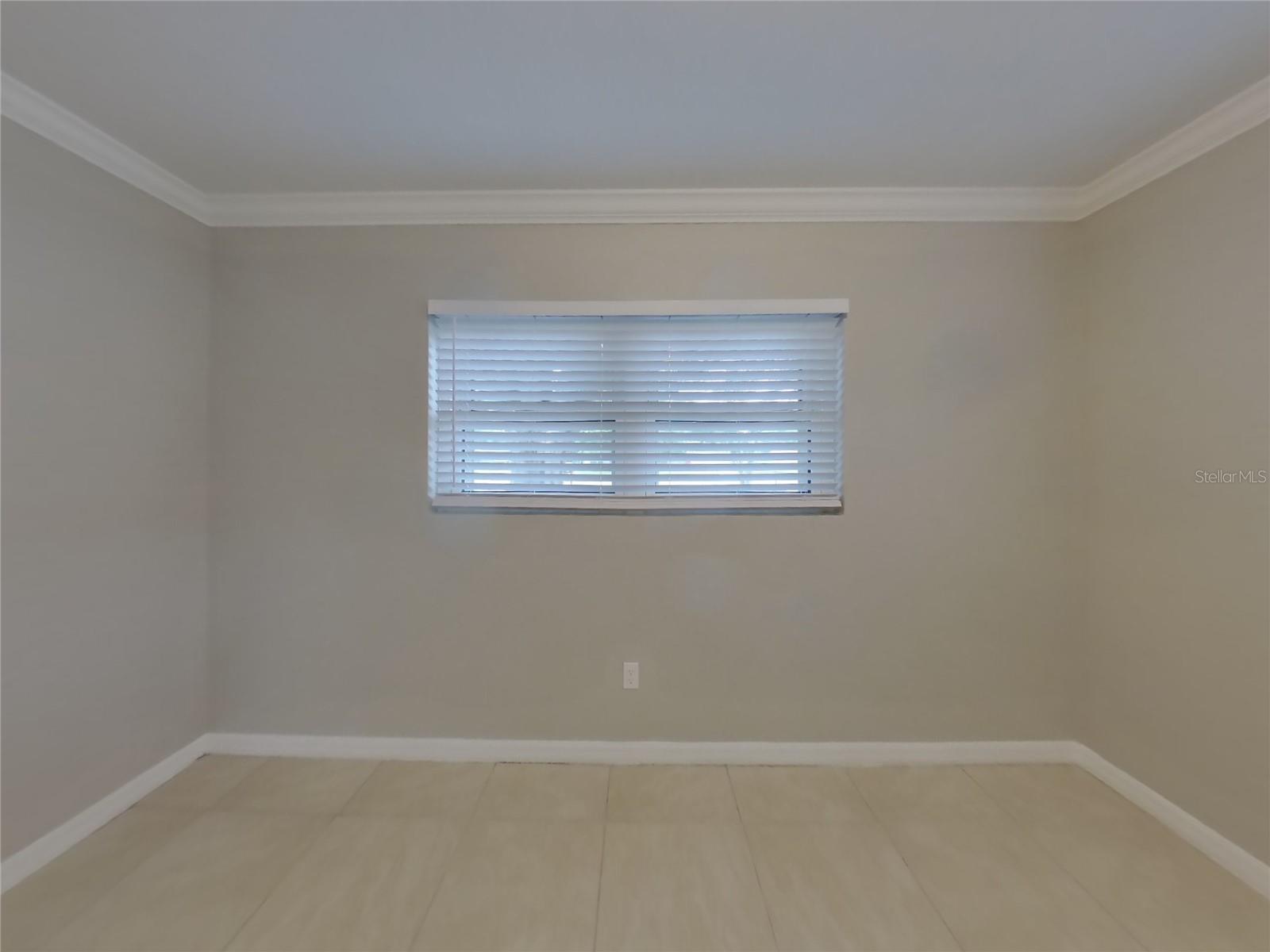 Image 10 of 15 For 1933 Ridgewood Drive