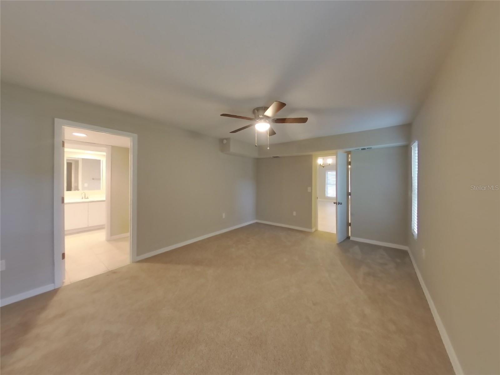 Image 6 of 15 For 1933 Ridgewood Drive
