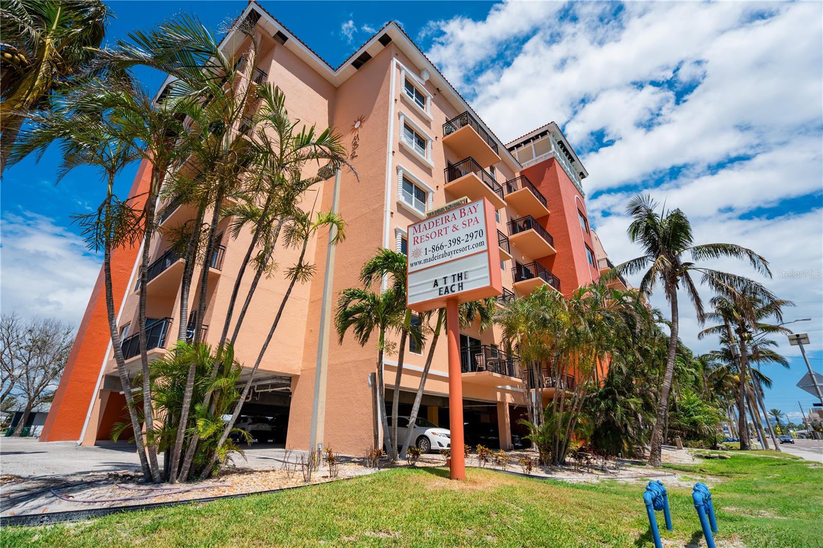 Image 41 of 44 For 13235 Gulf Boulevard 402