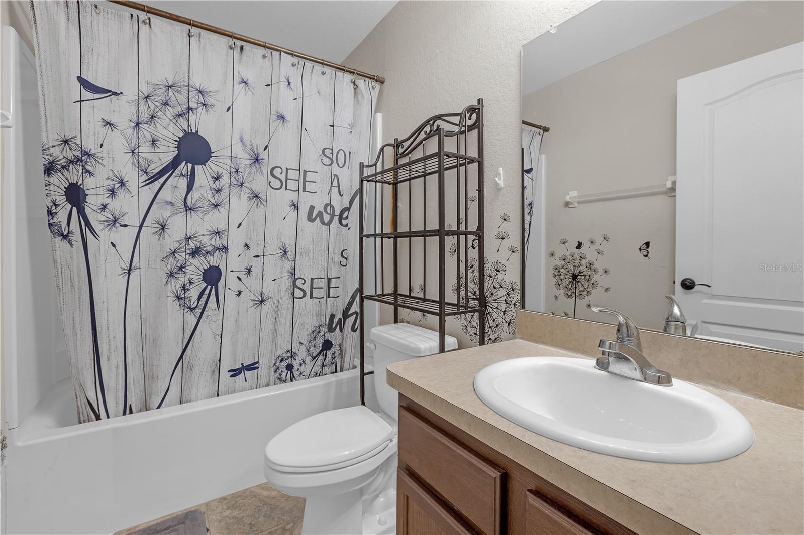 Image 17 of 53 For 6523 Evergreen Park Drive