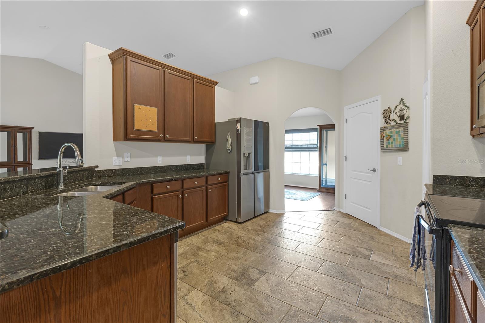 Image 4 of 53 For 6523 Evergreen Park Drive