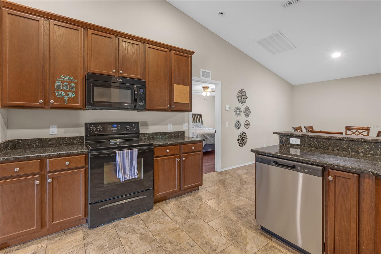 Image 6 of 53 For 6523 Evergreen Park Drive