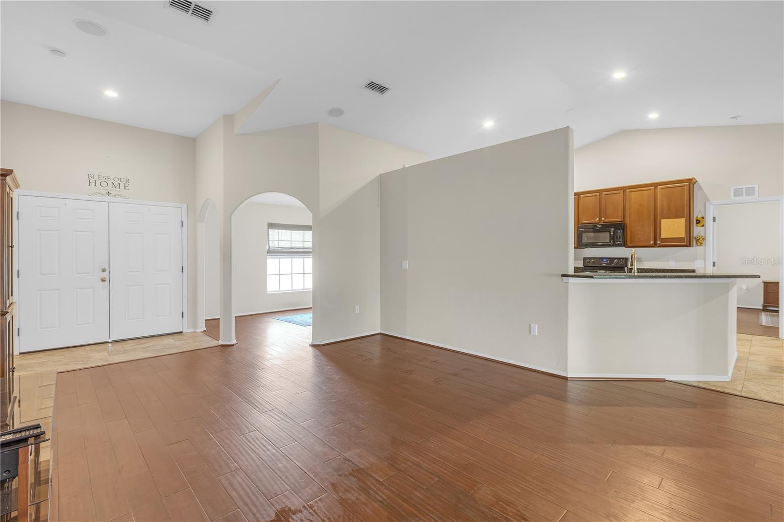 Image 9 of 53 For 6523 Evergreen Park Drive