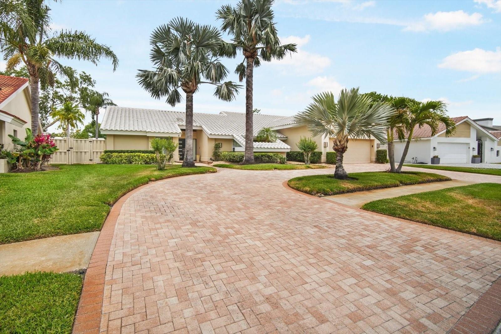 Listing photo id 4 for 4138 Saltwater Boulevard