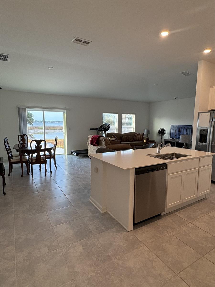 Image 14 of 50 For 748 Trotters Drive